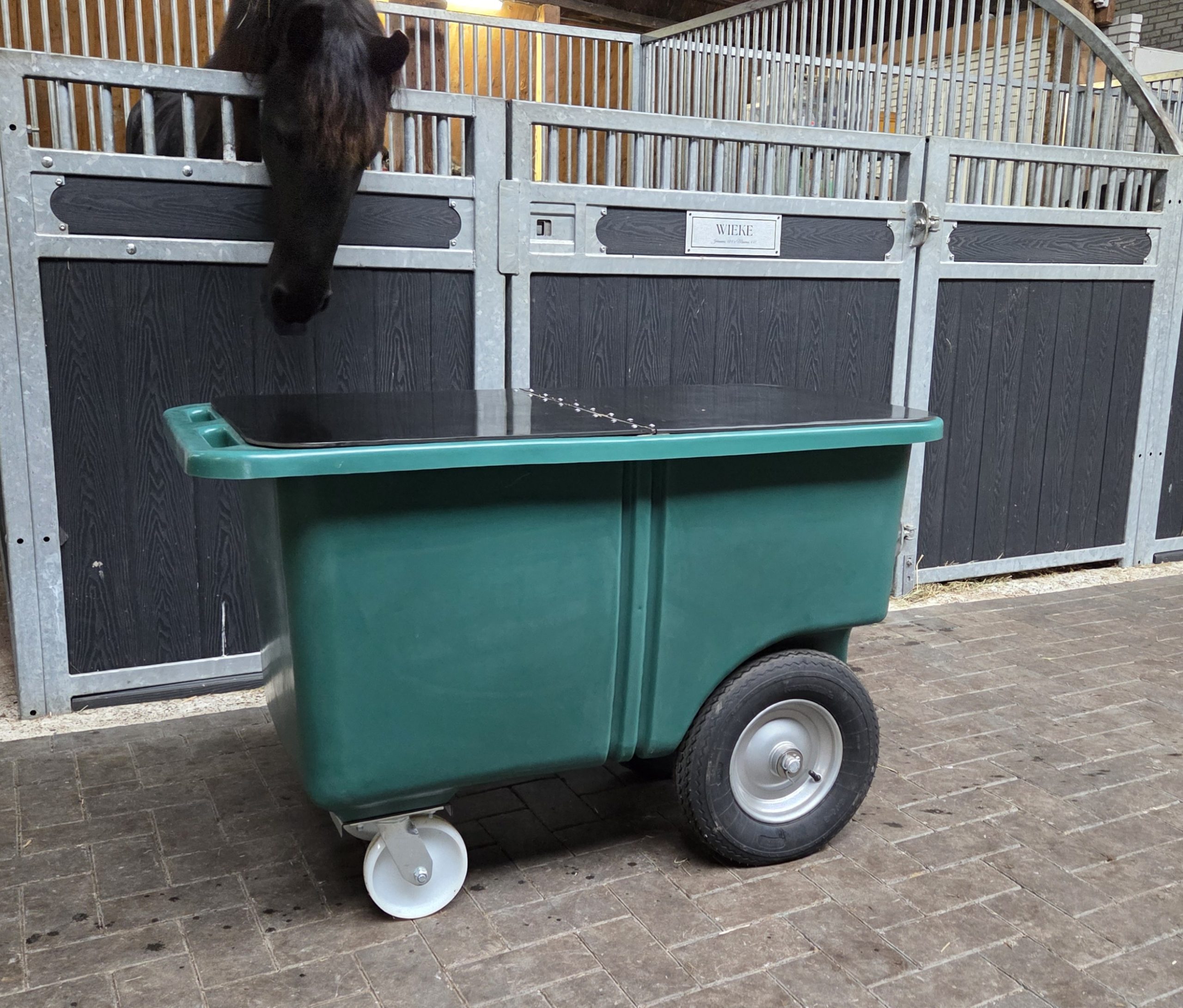 Jfc voerkar kunsstof